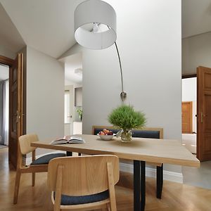 Stradonia Serviced Apartments